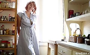 Scorching Redhead Molly Works that Pussy - ersties