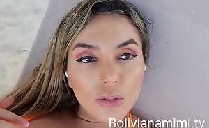 Ursinho loco chupandome la conchita en las playas de Cancun pornVideo completo en bolivianamimi.tv