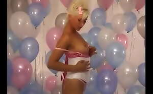 99 Balloons and 1 Blonde