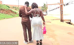 Curvy woman gives a sexy reward to the guy carrying her groceries