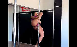 Gracyanne Barbosa - Pole Dance #20