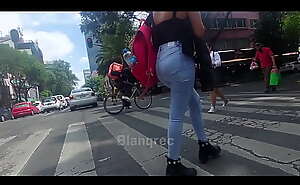 Ass in Jeans cross street