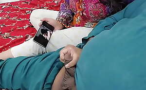 Me And My Real Stepsister Watching Indian Porn On Mobile Together XXX Clear Hindi Audio