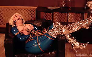 MILF in latex - gagged bondages submissive