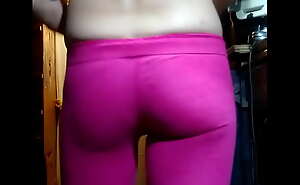Love my pink leggings