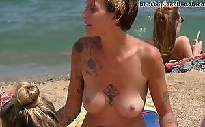Superb women Topless Beach Voyeur Public