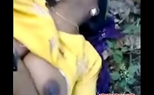 Desi girl fucking in field